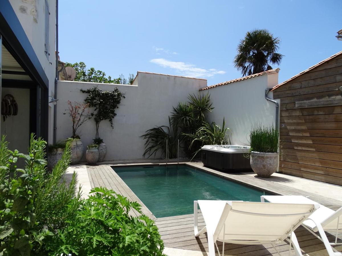 Maison Le Clos Neraud Avec Piscine Et Spa Saint-Martin-de-Ré Esterno foto